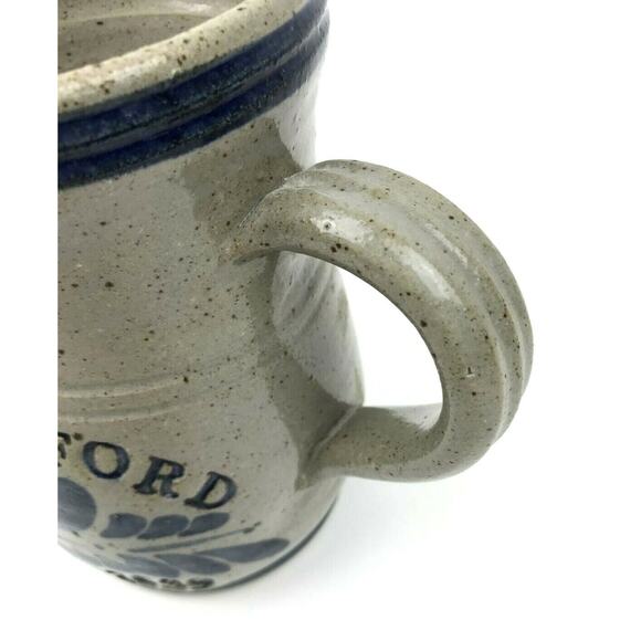 Salt Glazed Pottery Pitcher GUILFORD Est.1689 Stoneware Gray Cobalt Blue Leaves - Picture 4 of 12
